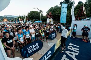 BIB: 5022
                            <button type="button" onclick="openModal(22791192)" class="btn btn-primary btn-sm float-right btn-popup" data-toggle="modal" data-target=".modal-high-quality">
                        <i class="fas fa-shopping-cart"></i> Add to Cart
                    </button>
                                            <button type="button" onclick="isThisMe(22791192, true)" class="btn btn-success btn-sm float-right btn-popup btn-isme hidden" data-toggle="tooltip" data-placement="bottom" title="นี่คือรูปของคุณใช่ไหม คลิกที่นี่เพื่อเอาเข้าอัลบั้ม">
                        <i class="fas fa-plus"></i> Add to album
                    </button>
                    <button type="button" onclick="isThisMe(22791192, false)" class="btn btn-warning btn-sm float-right btn-popup btn-isnotme hidden">
                        <i class="fas fa-ban"></i> Remove from album
                    </button>